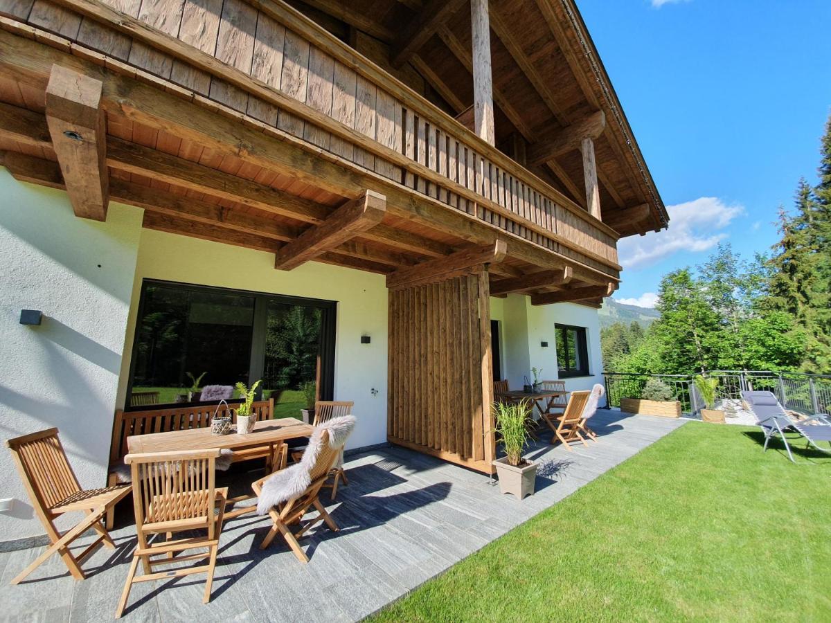 Zeitfrei Chalet Apartments Fieberbrunn Extérieur photo