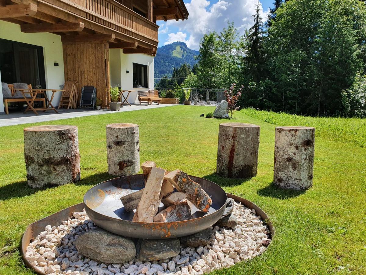 Zeitfrei Chalet Apartments Fieberbrunn Extérieur photo