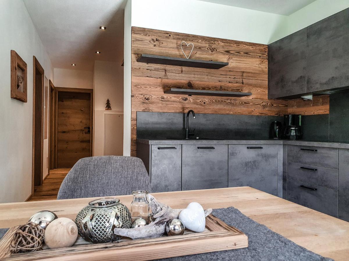 Zeitfrei Chalet Apartments Fieberbrunn Extérieur photo