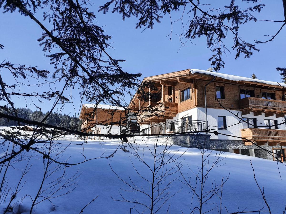Zeitfrei Chalet Apartments Fieberbrunn Extérieur photo