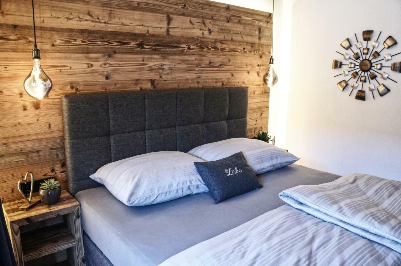 Zeitfrei Chalet Apartments Fieberbrunn Extérieur photo