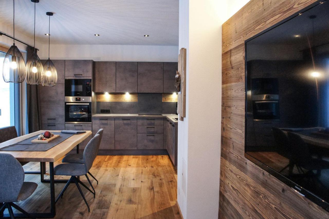 Zeitfrei Chalet Apartments Fieberbrunn Extérieur photo